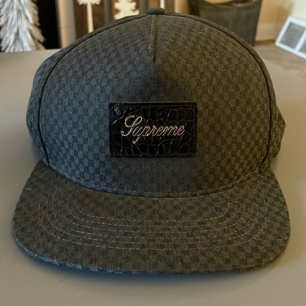 Supreme Snap Back Hat - image 1